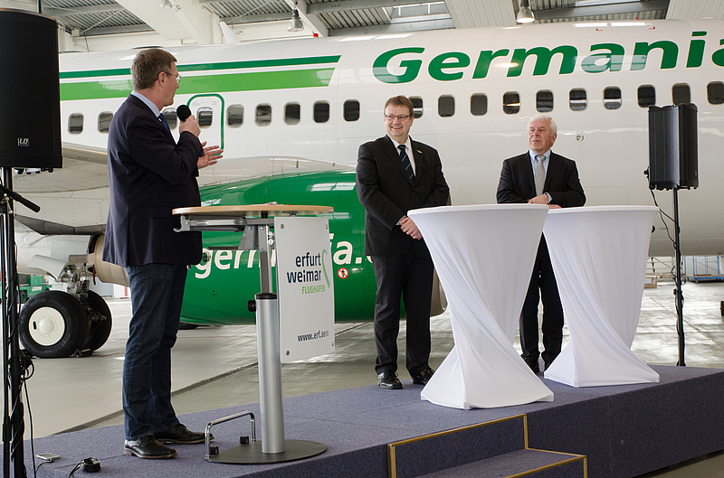 Uwe Kotzan, Claus Altenburg, Director Sales Germania und Thomas Wazinski
